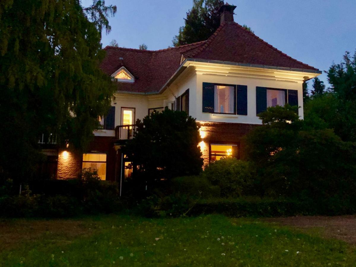 Guesthouse Villa De Eikhof Hengelo  Dış mekan fotoğraf