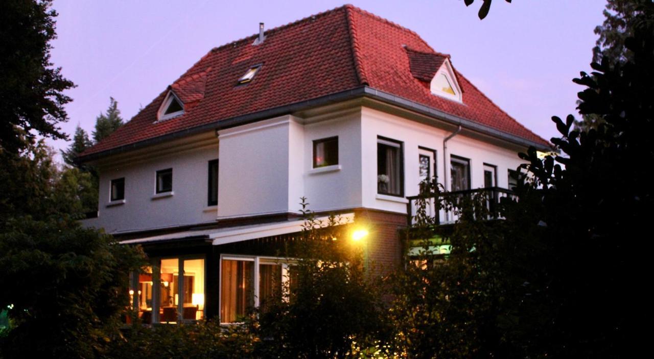 Guesthouse Villa De Eikhof Hengelo  Dış mekan fotoğraf